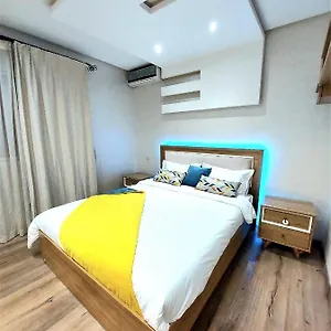  Appartement Pour Familles En Avec Piscine Et Wifi
